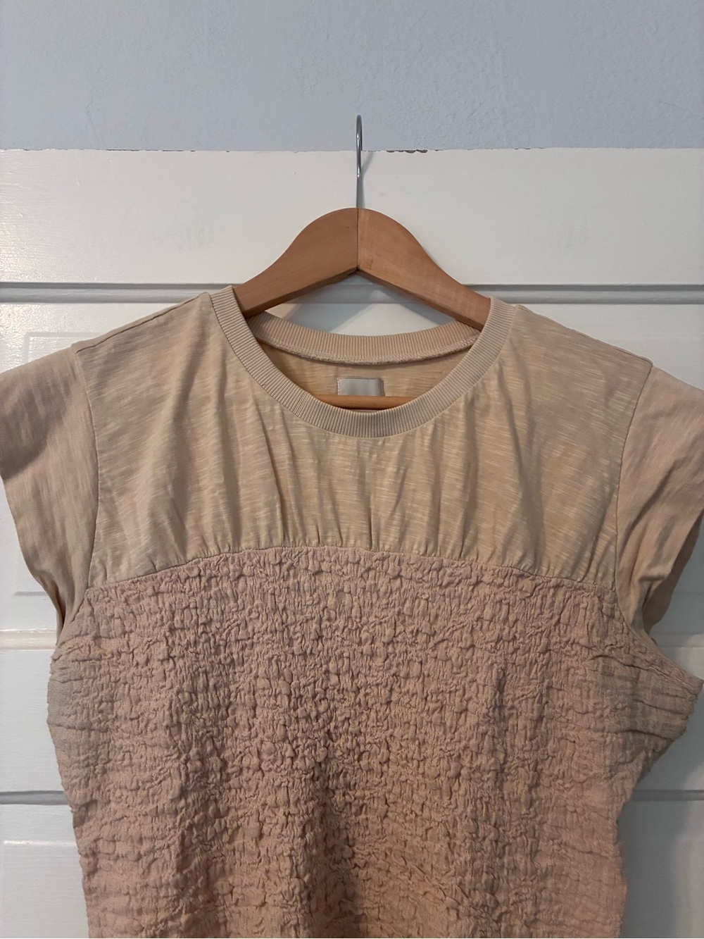 Maeve Anthropologie Smocked Muscle Top Beige Size Medium - Picture 4 of 7